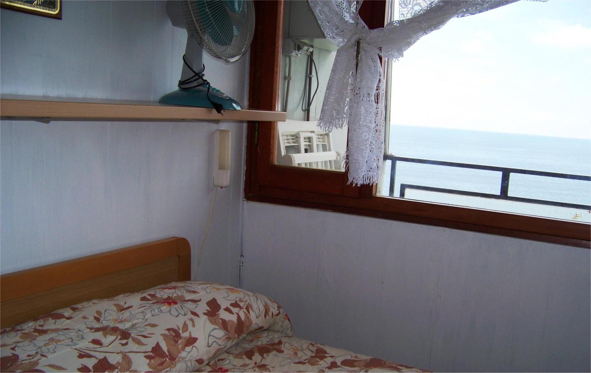 Albergo La Lampara Дейва Марина Екстериор снимка